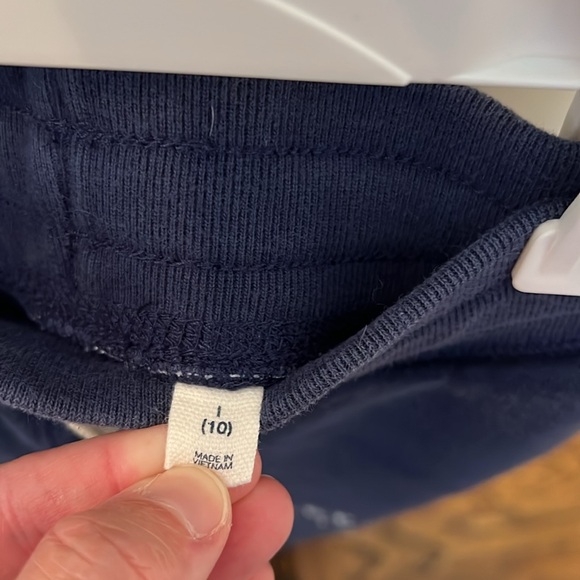 Super cute navy size large gap jogging pants - Picture 6 of 8